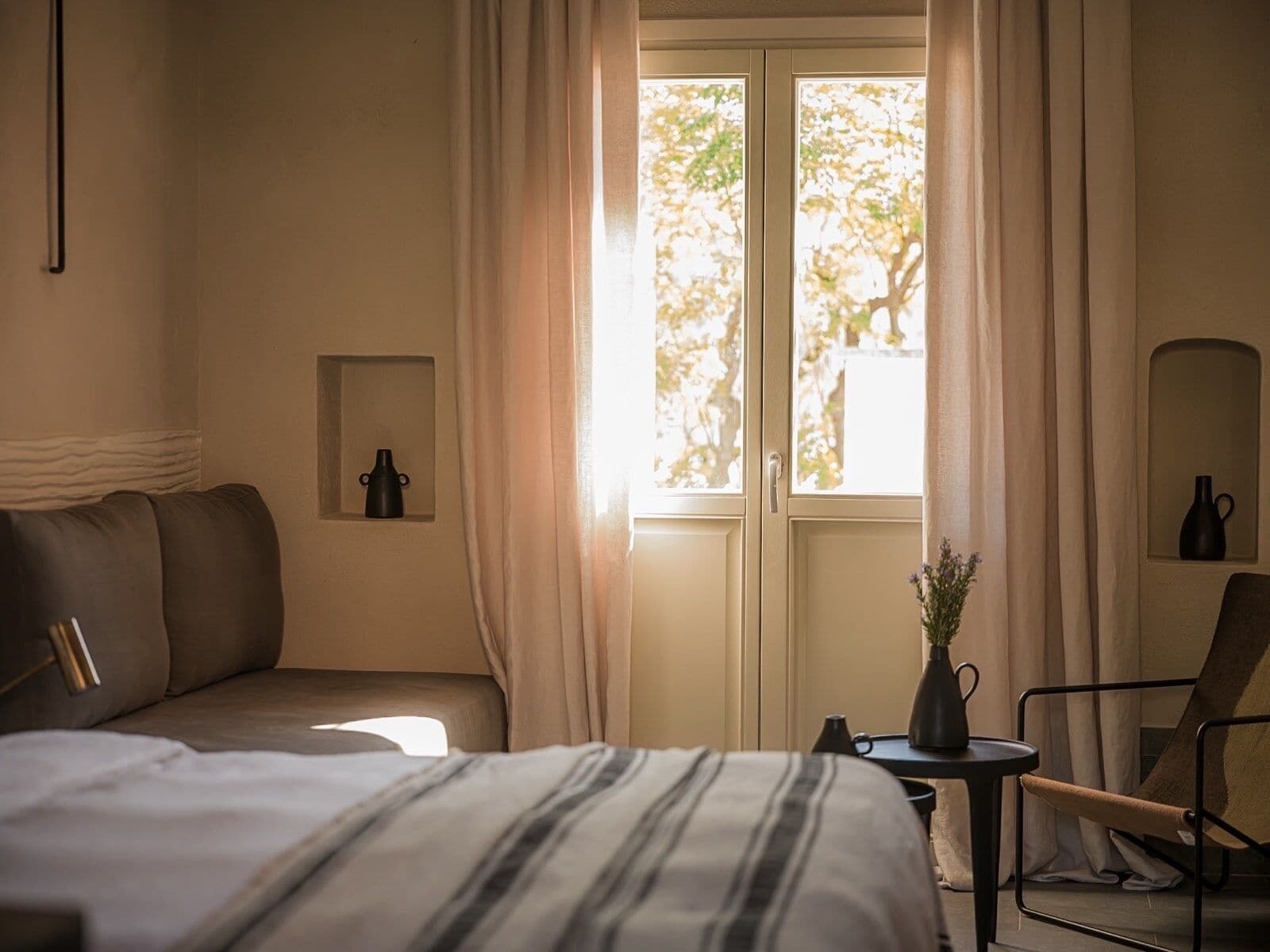 Village Classic | In-room safe, free WiFi, bed sheets