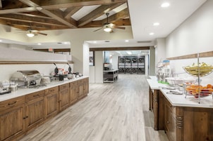 Desayuno buffet incluido todos los días 