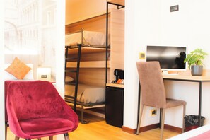 Junior Suite, Terrace | Living area | TV