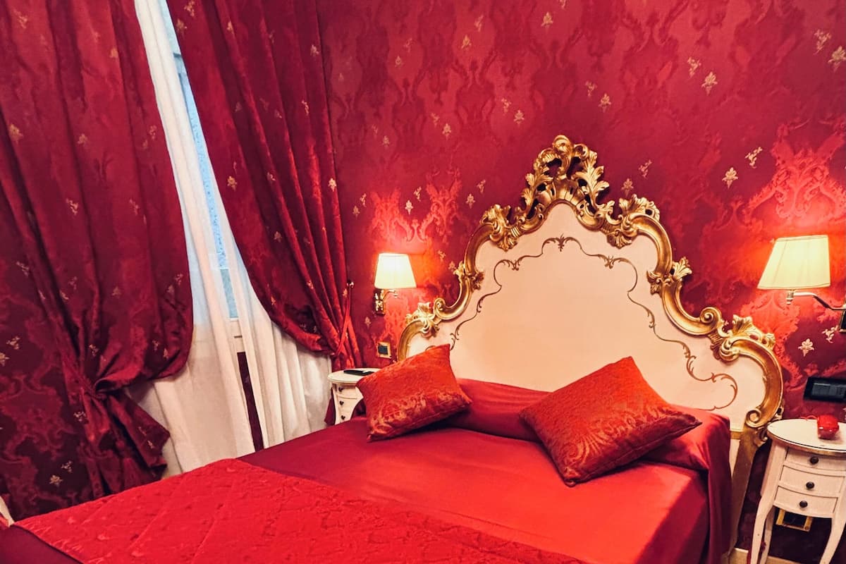 Superior Quadruple Room | 1 bedroom, minibar, in-room safe, desk