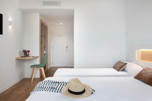 Minibar, desk, free WiFi, bed sheets