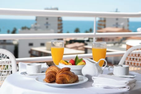 Ausblick vom Zimmer. Hotel Prestige Sant Marc