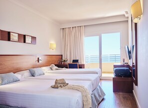1 bedroom, desk, bed sheets