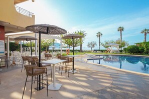 Indoor pool, 2 outdoor pools - Prestige Victoria Hotel (Roses)