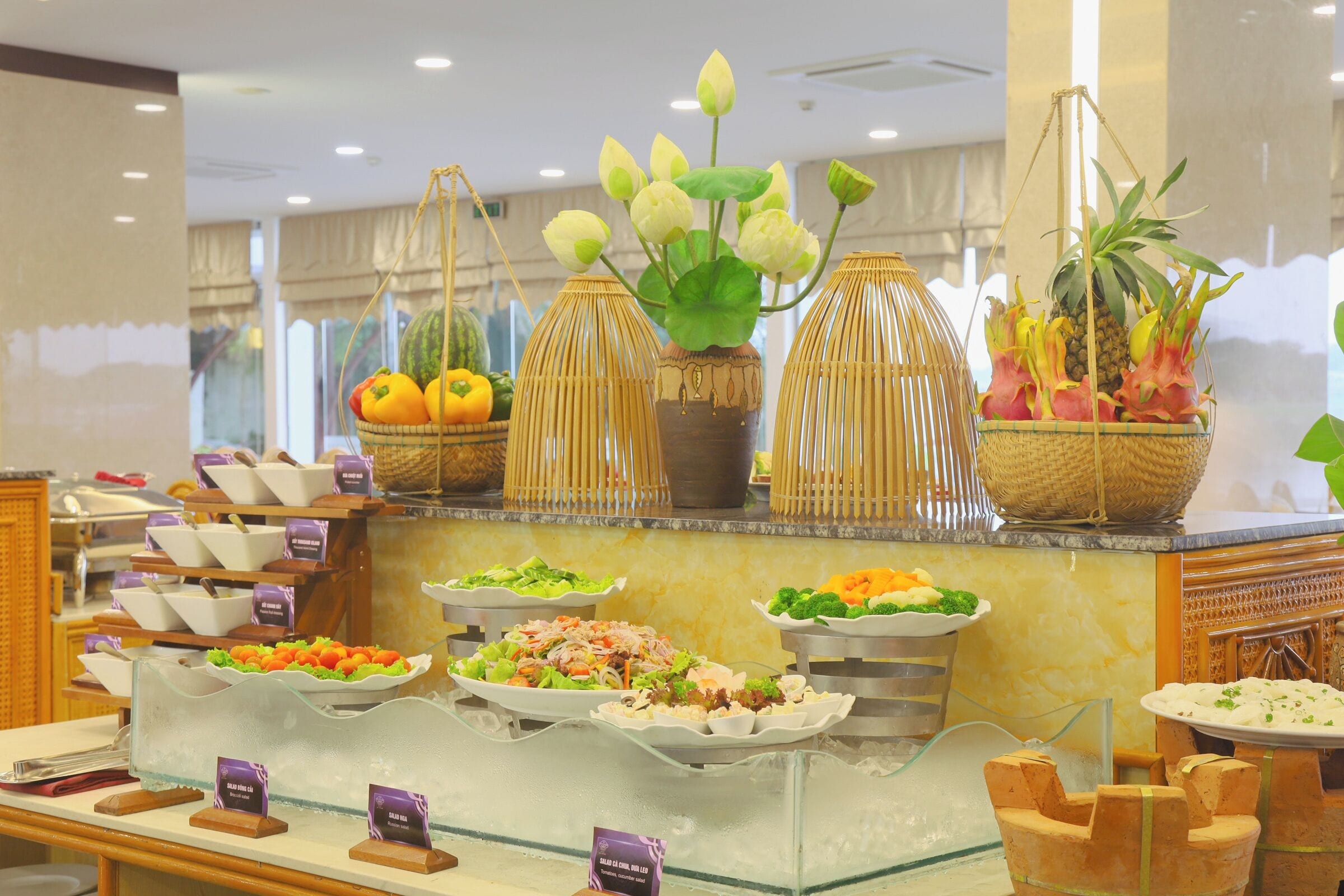 Ókeypis fullur enskur morgunverður daglega