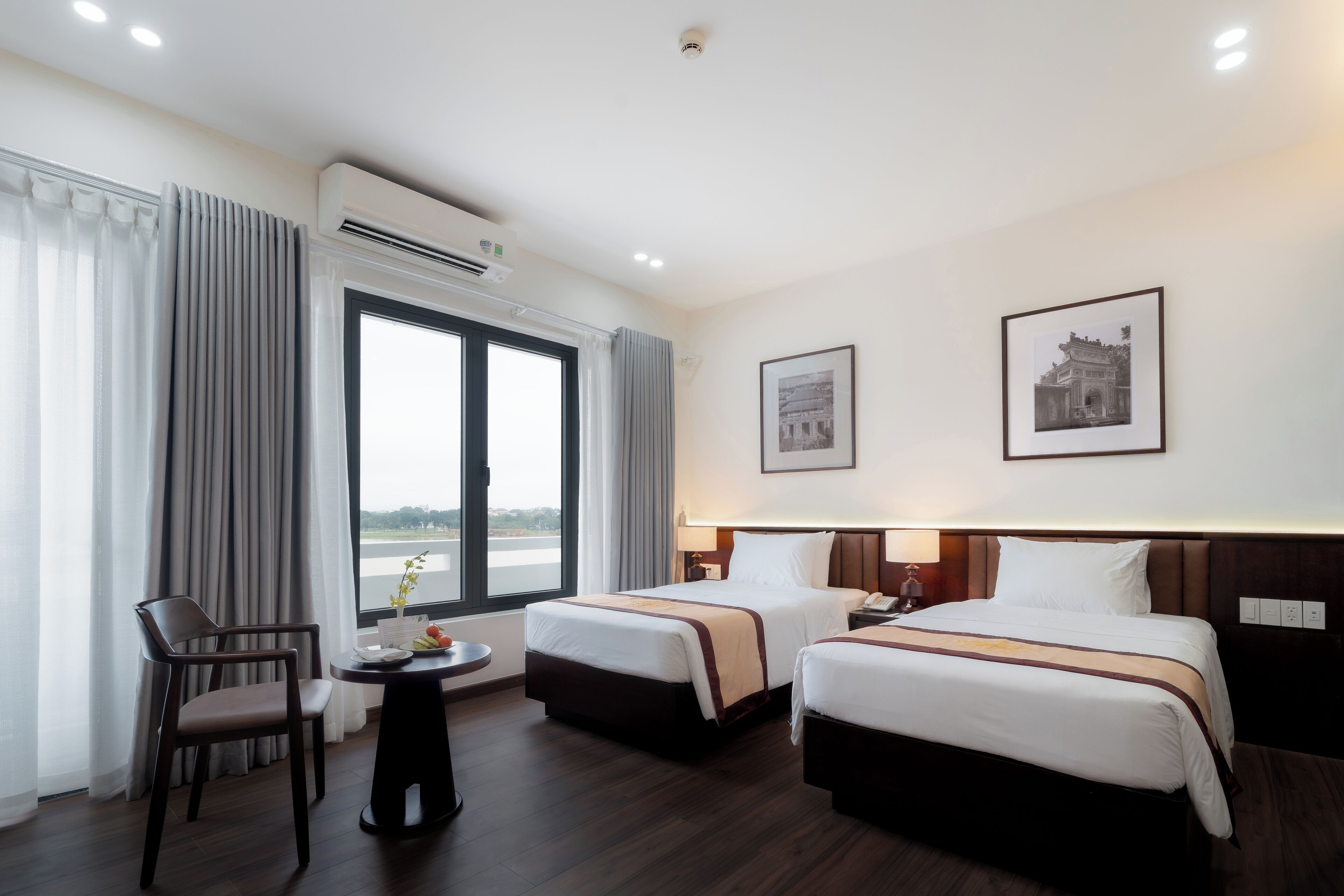 Premier Room, 2 Single Beds, River View