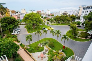 Free self-parking, free valet parking