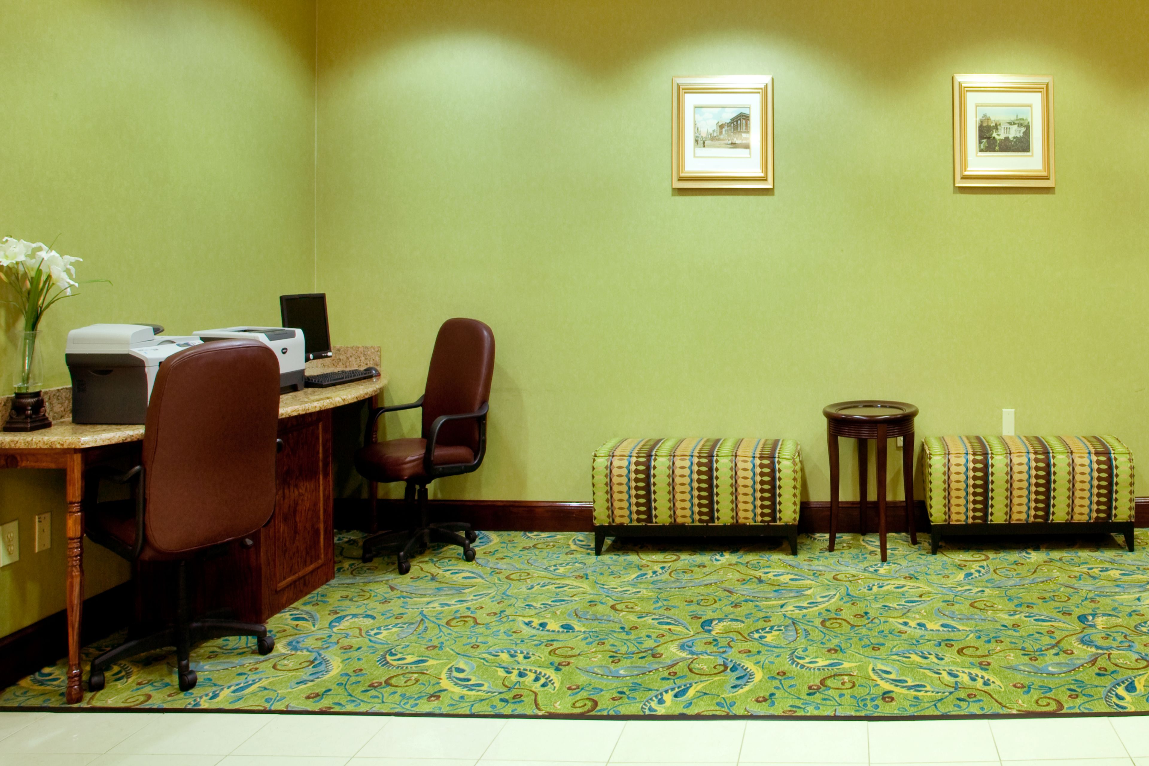 Photo - Holiday Inn Express - Richmond Downtown by IHG