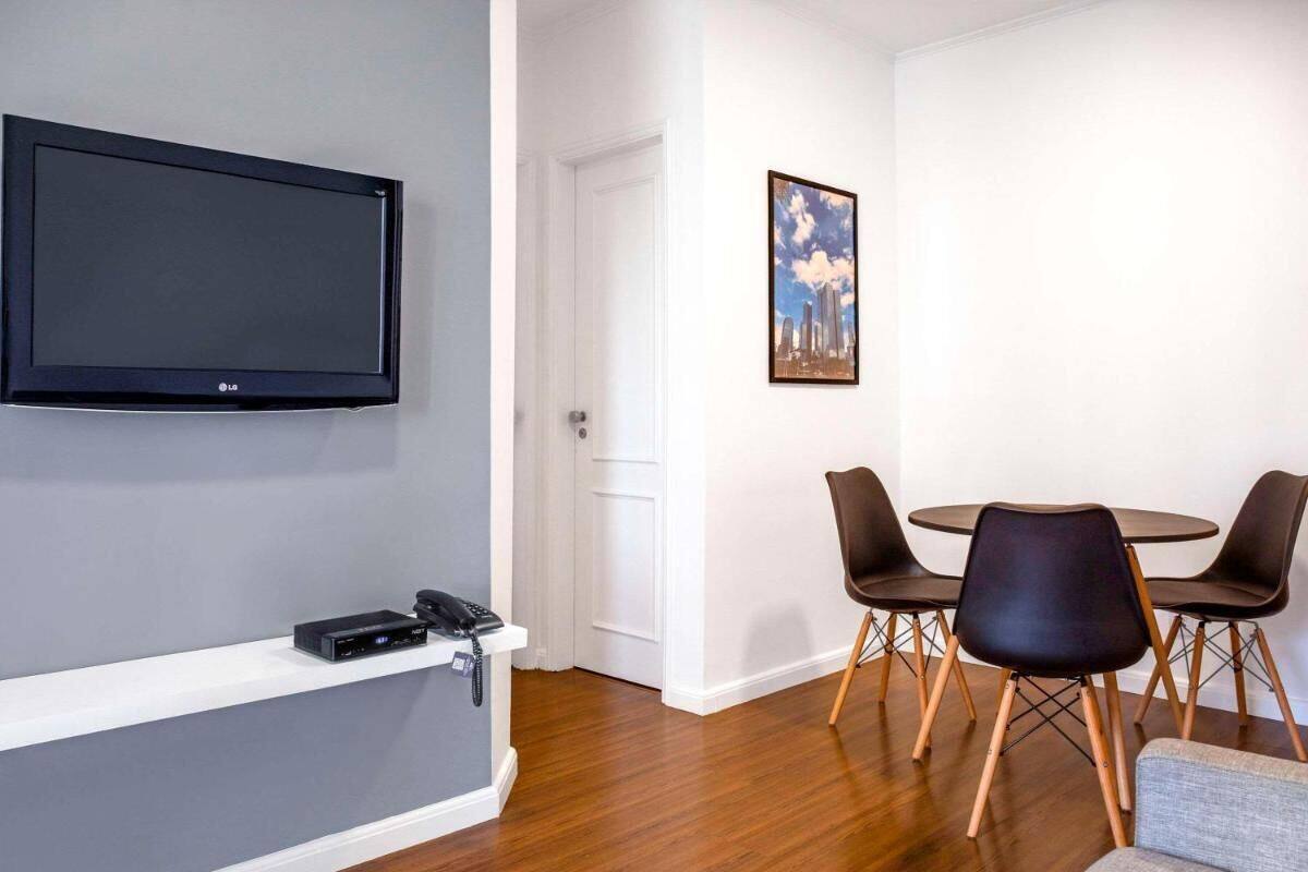 Apartamento Premium, 1 cama casal 1 sofá cama na sala e 1 banheiro | 미니바, 객실 내 금고, 각각 다른 스타일의 인테리어, 각각 다르게 가구 비치