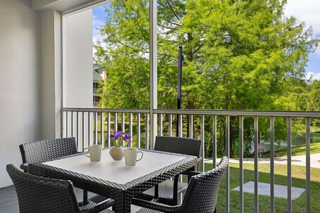 Sheraton Broadway Resort Villas - Image 12