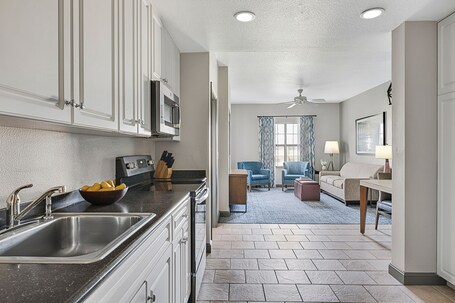 Sheraton Broadway Resort Villas - Image 55