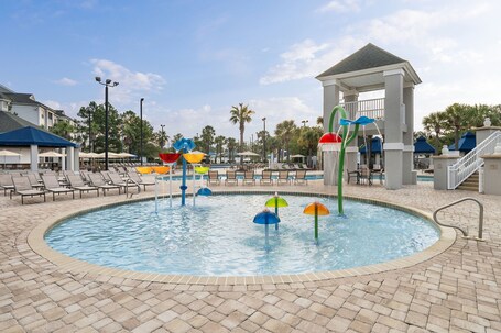 Sheraton Broadway Resort Villas - Image 50