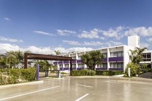 Facciata della struttura