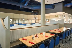 Daily full breakfast for a fee