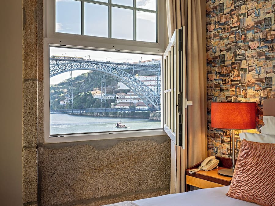 Double or Twin Room, Plaza View | Kameruitzicht