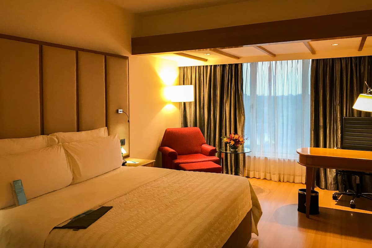 Ropa de cama de alta calidad y minibar