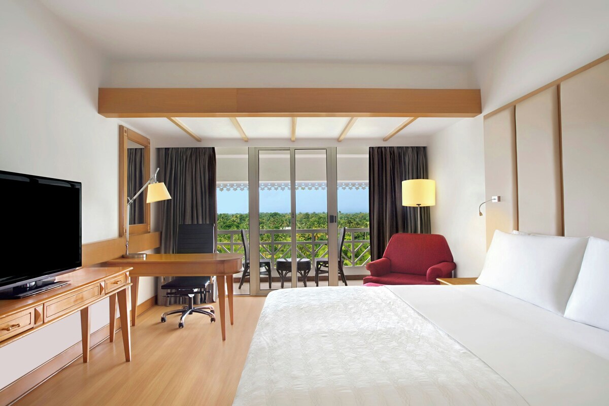 Habitación Club, 2 camas individuales, vistas a la ciudad | Ropa de cama de alta calidad, minibar, caja fuerte y escritorio