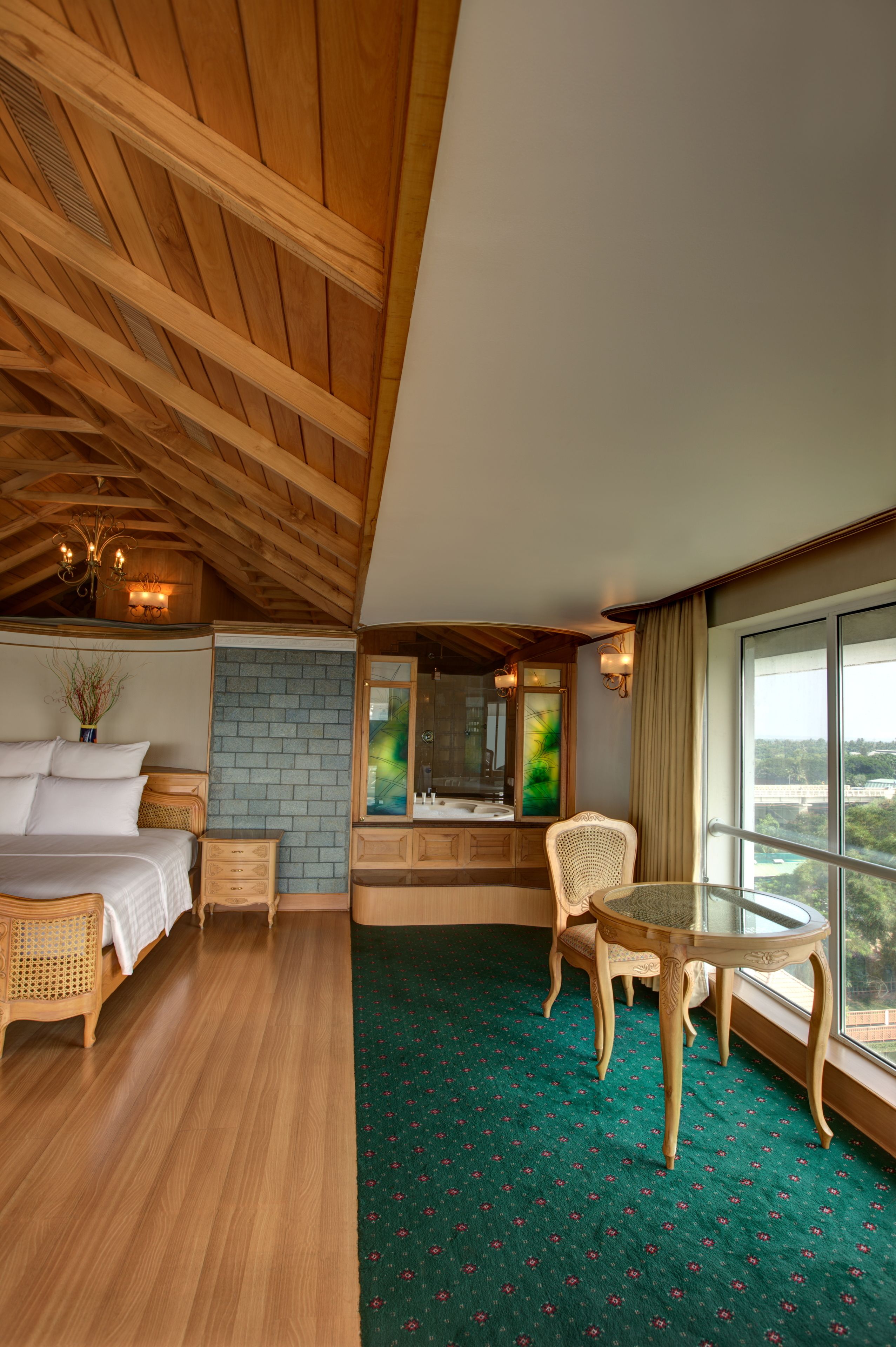 Premium bedding, minibar, in-room safe, individually furnished