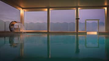 Couples treatment room(s), sauna, hot tub, Turkish bath/hammam