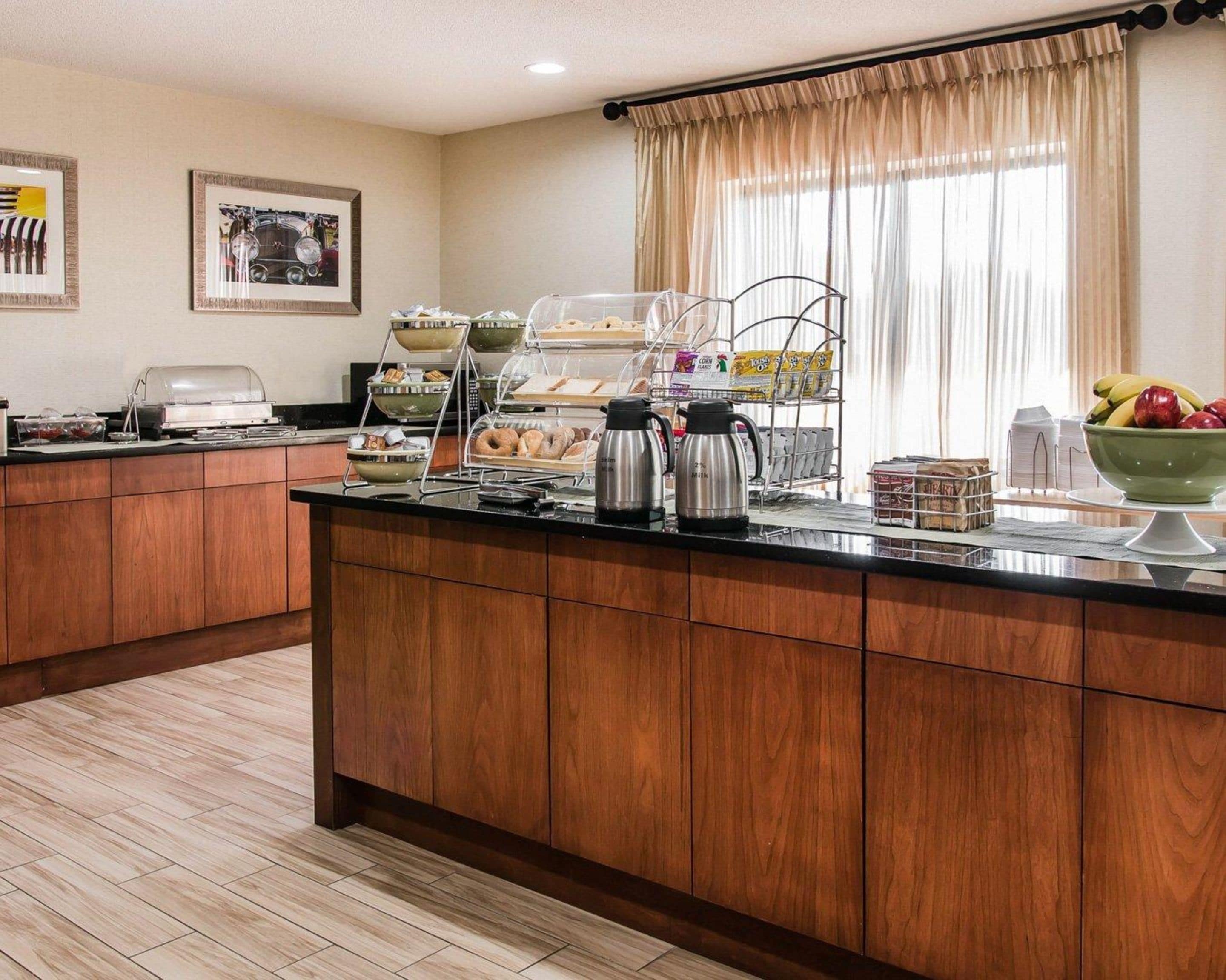 free daily on-the-go breakfast