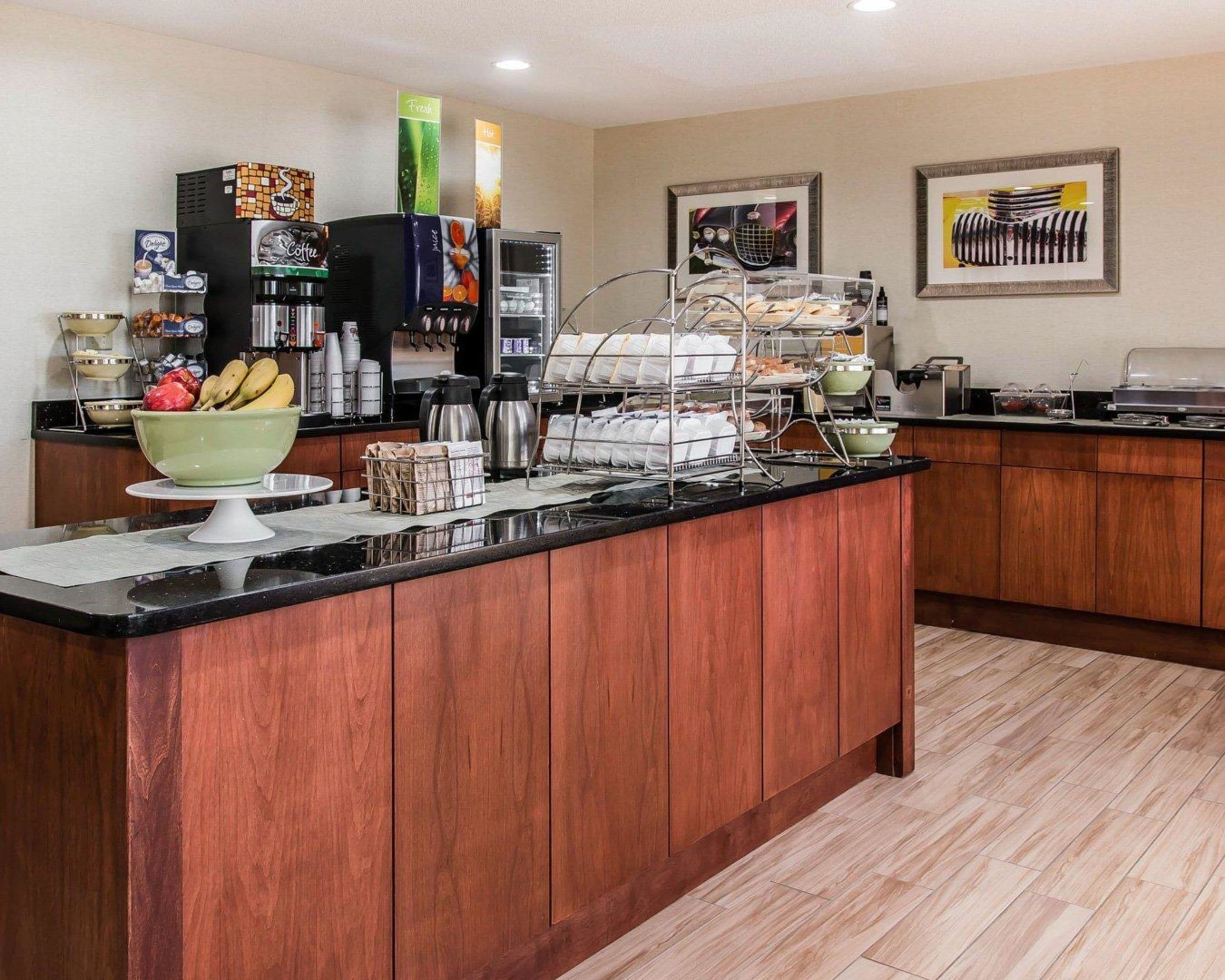 free daily on-the-go breakfast