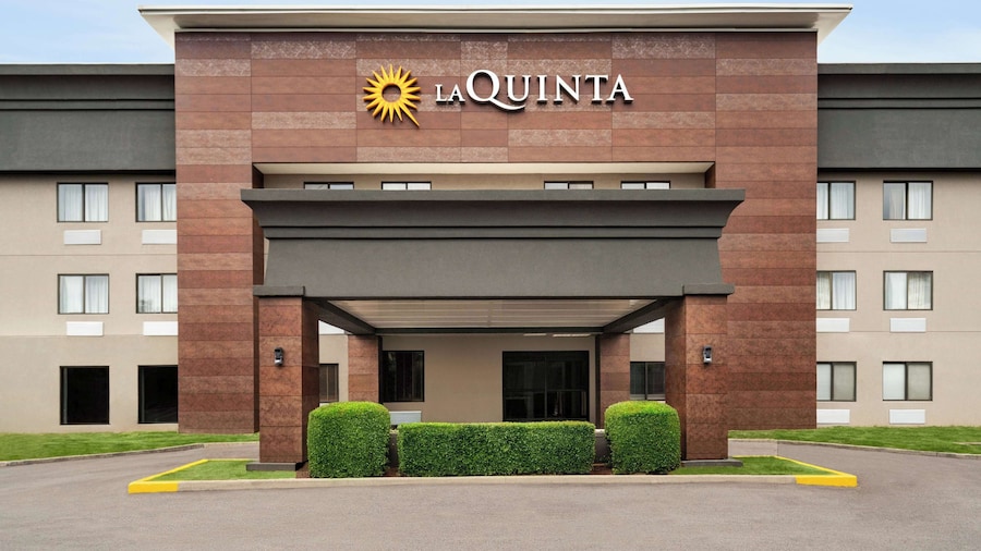 La Quinta Inn by Wyndham Birmingham - Inverness