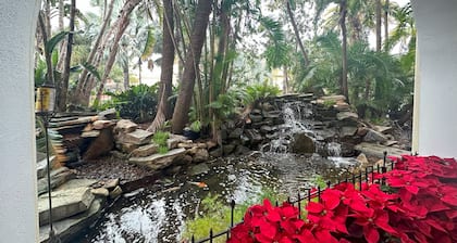 Tahitian Inn