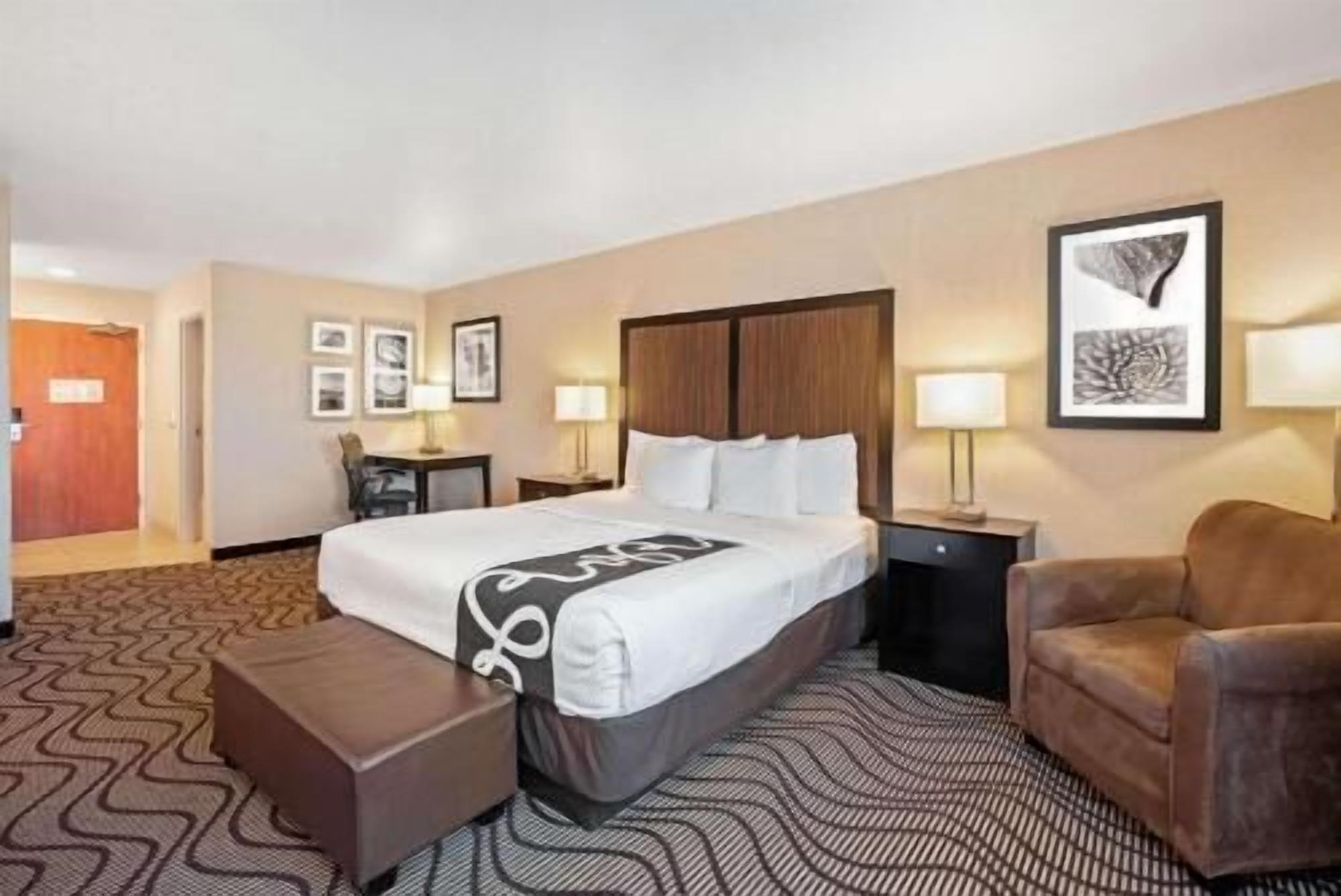 Premium bedding, desk, blackout curtains, iron/ironing board