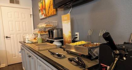 Quality Inn & Suites Tulare