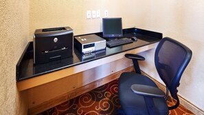 Business center - Best Western Martinsville Inn (Martinsville)
