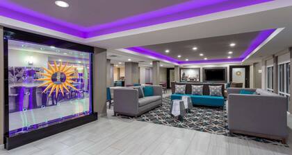 La Quinta Inn & Suites by Wyndham Effingham