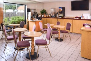 Unclassified image, 2 of 69, button - Quality Inn South Bend Near Notre Dame (South Bend)