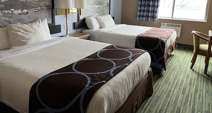 Boarders Inn & Suites by Cobblestone Hotels - Waterloo/Cedar Falls