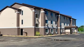 Mặt tiền nơi lưu trú