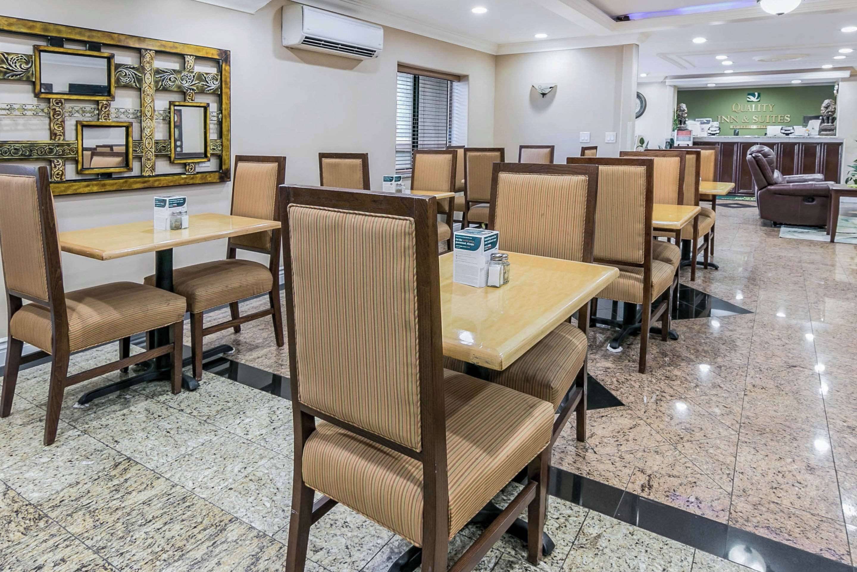 Desayuno continental incluido todos los días