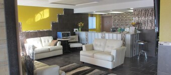 Riverside Suites