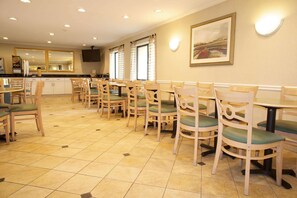 Free continental breakfast