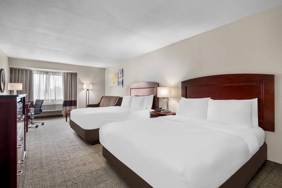 Desk, iron/ironing board, free cots/infant beds, free WiFi