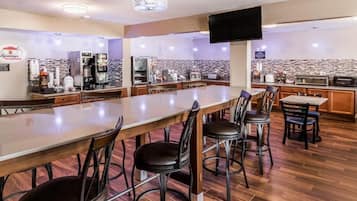 Esmorzar continental gratuït entre setmana