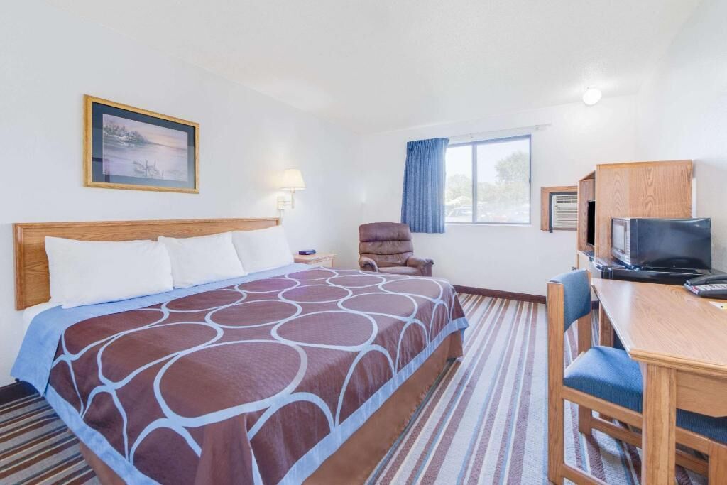 In-room safe, desk, blackout drapes, iron/ironing board