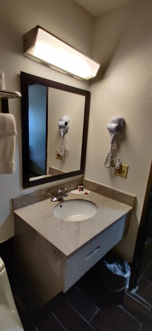 Room, 2 Queen Beds, Non Smoking | Bathroom