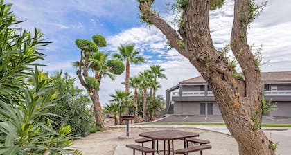 Quality Inn Kettleman City near Hwy 41