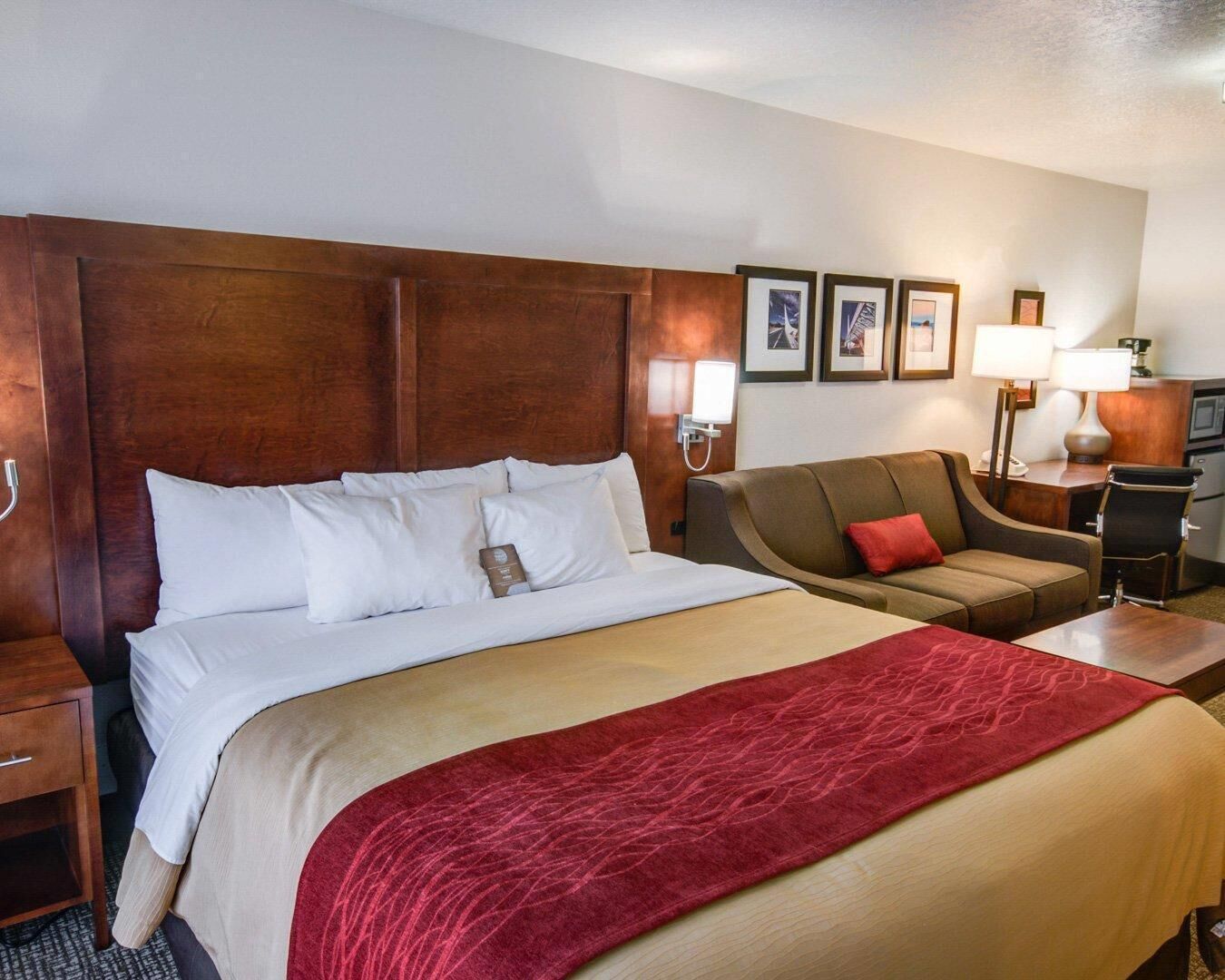Premium bedding, pillowtop beds, desk, blackout drapes