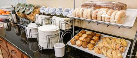 Free daily buffet breakfast