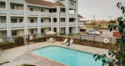 Good Nite Inn Salinas