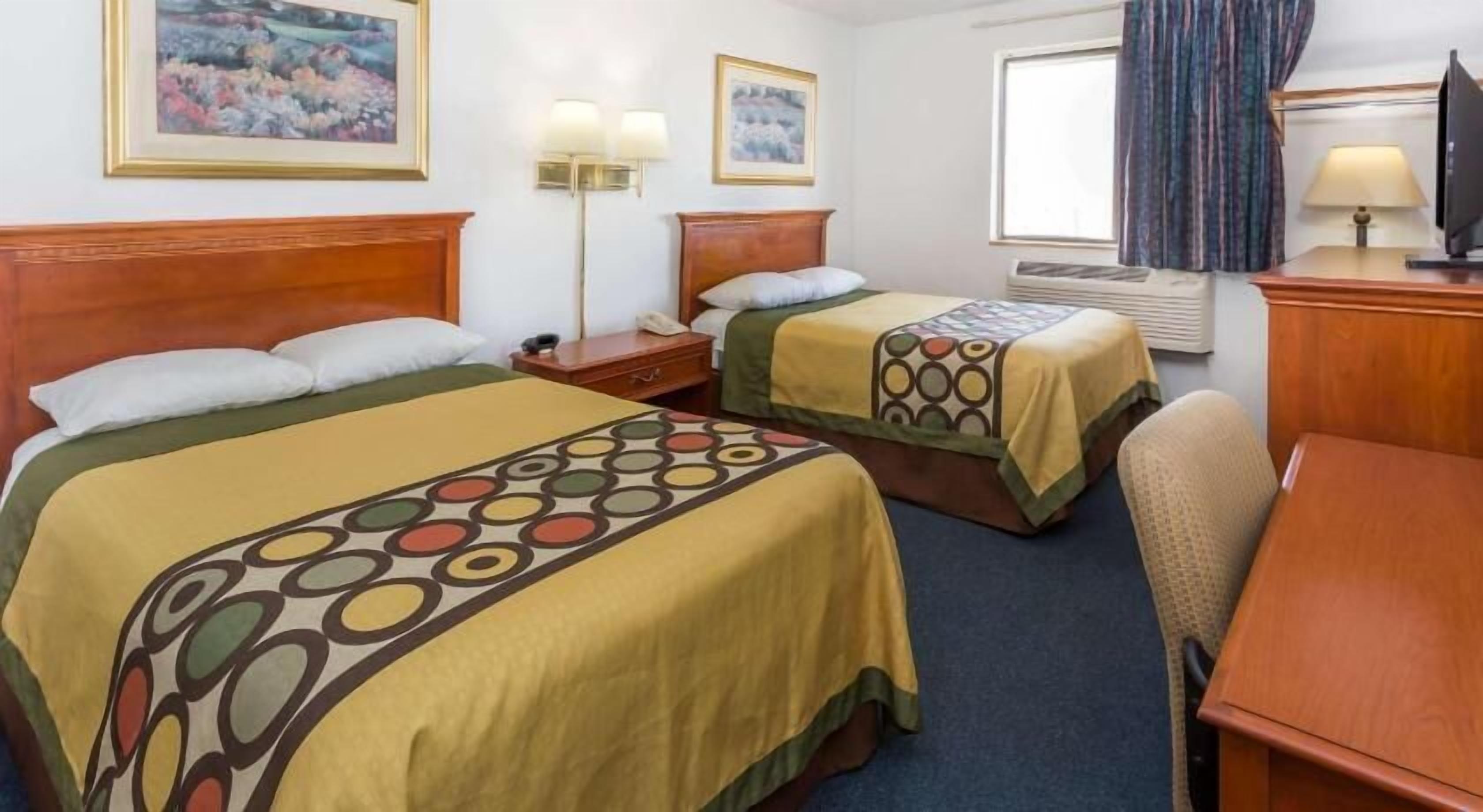 Desk, free cots/infant beds, free rollaway beds, free WiFi