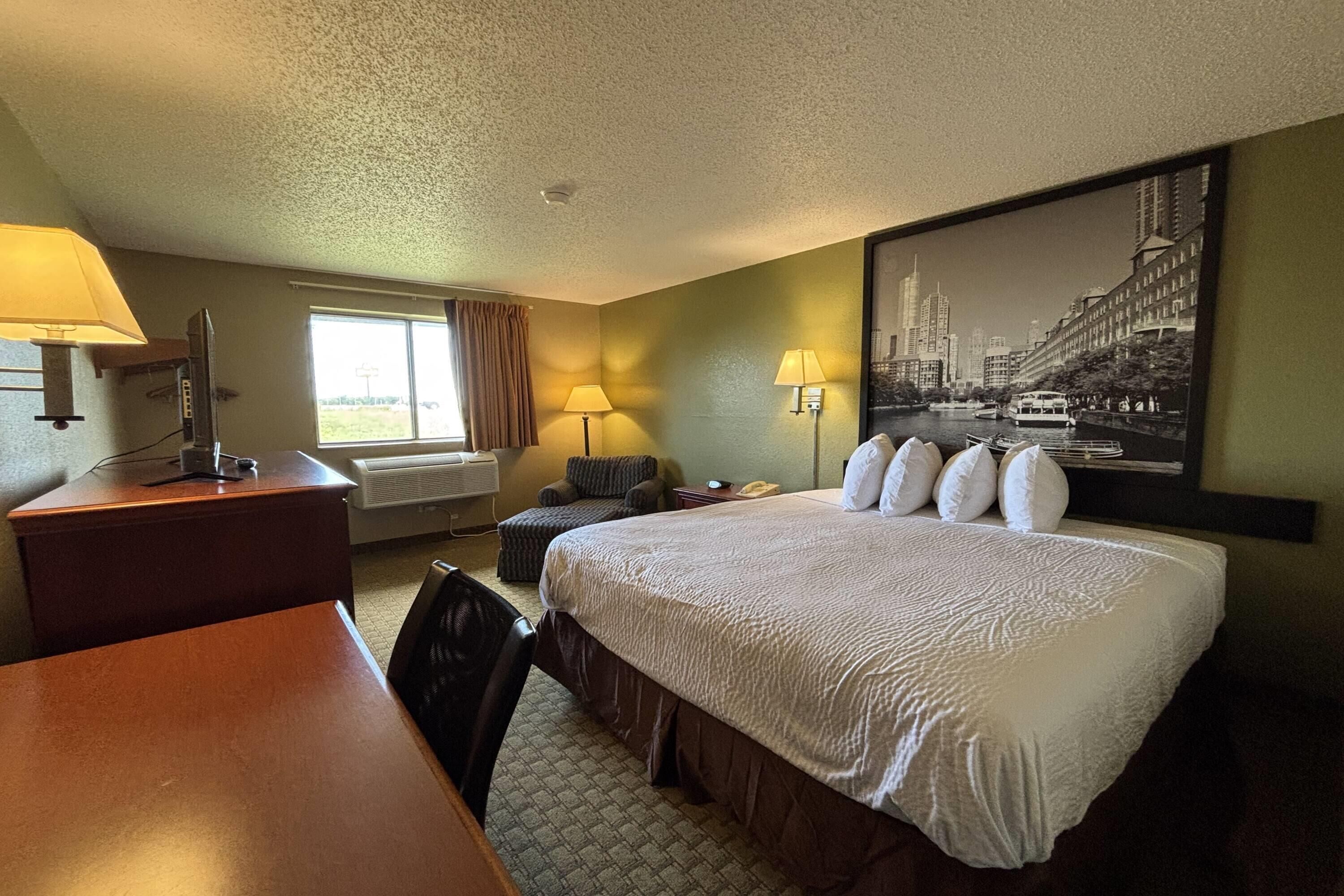 Desk, free cribs/infant beds, free rollaway beds, free WiFi