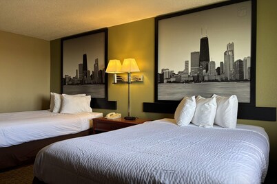 Super 8 by Wyndham Pontiac