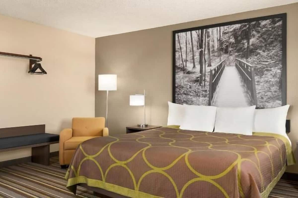 Bureau, Wi-Fi gratuit, draps fournis