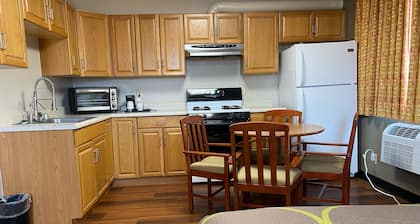 Super 8 by Wyndham Liberal KS